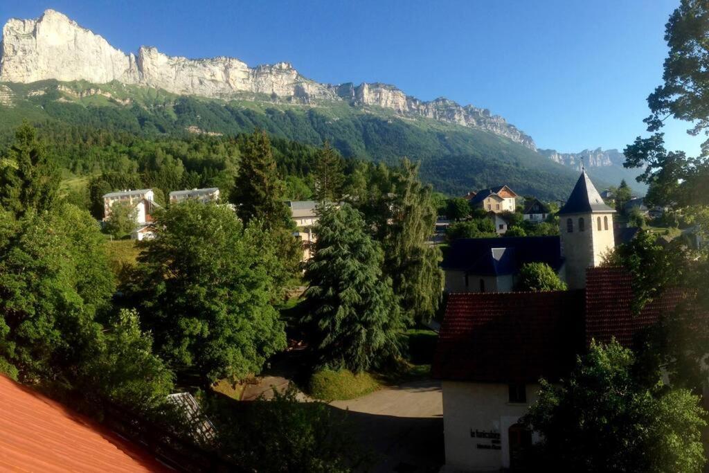 Mon Petit Appartement Montagnard Du Plateau Saint-Hilaire  エクステリア 写真